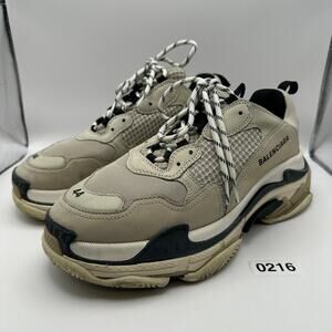 BALENCIAGA RARE TRIPLE S Men's 11 Sneaker Vanille 536747 W0906 9787